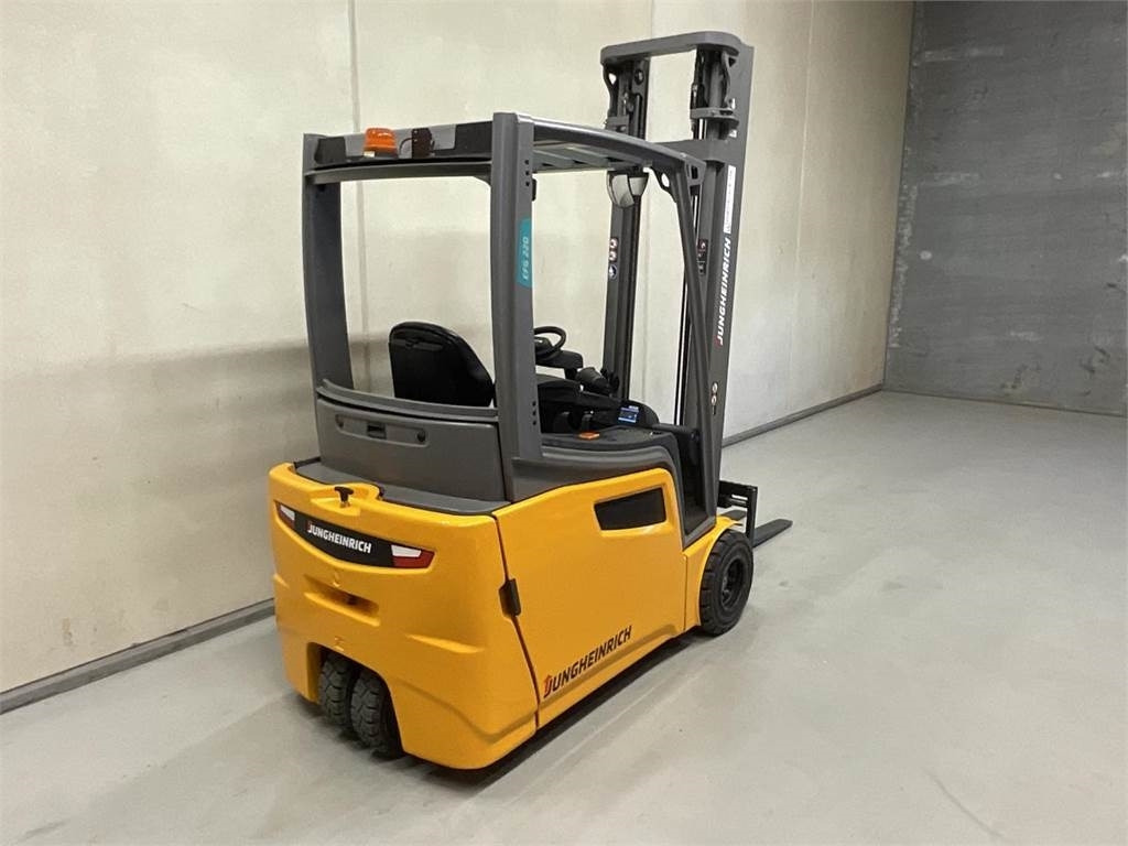 Jungheinrich EFG 220 - Electric forklift: picture 2 Jungheinrich EFG 220 - Electric forklift: picture 2
