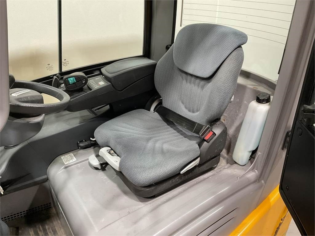 Jungheinrich EFG 220 - Electric forklift: picture 5 Jungheinrich EFG 220 - Electric forklift: picture 5