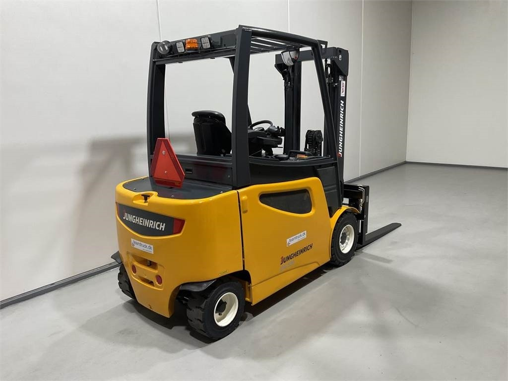 Jungheinrich EFG S30S - Electric forklift: picture 2 Jungheinrich EFG S30S - Electric forklift: picture 2