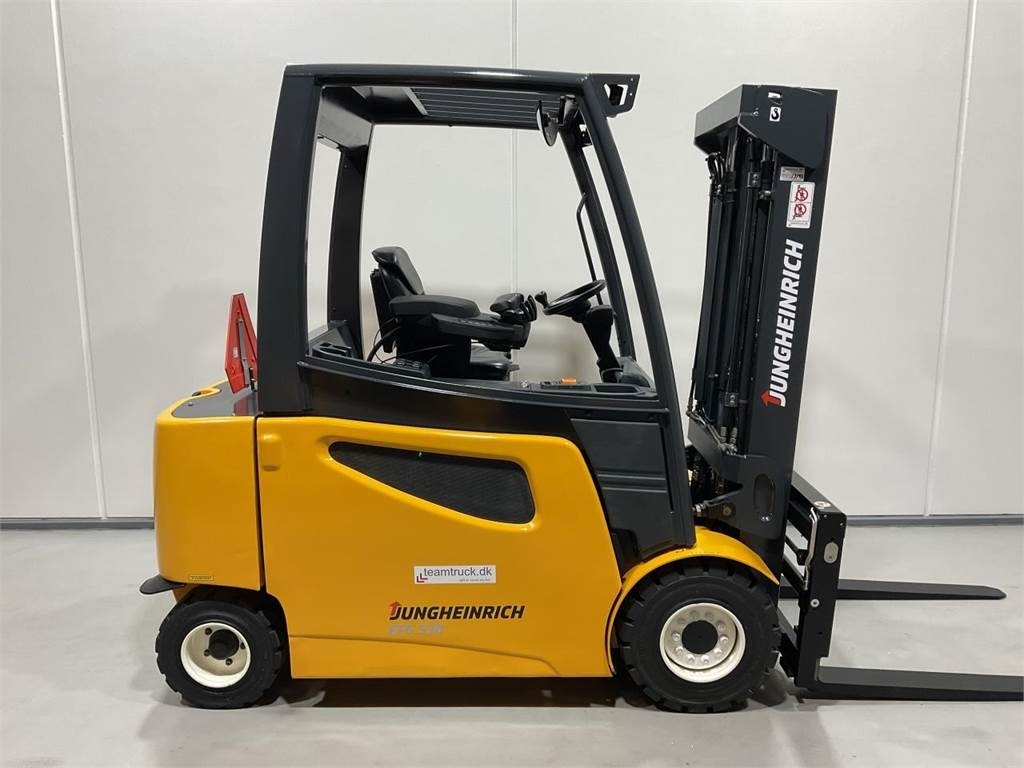 Jungheinrich EFG S30S - Electric forklift: picture 1 Jungheinrich EFG S30S - Electric forklift: picture 1