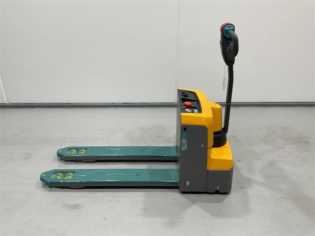 Jungheinrich EJE M13 - Pallet truck: picture 3 Jungheinrich EJE M13 - Pallet truck: picture 3