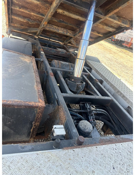 Crane truck Iveco Eurocargo 120 EL 210hp / Fassi 80A Year 2012 + Tip: picture 8 Crane truck Iveco Eurocargo 120 EL 210hp / Fassi 80A Year 2012 + Tip: picture 8