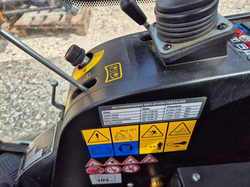 Farm trailer Kärcher MIC 26 // Feje-sug // Kantklipper: picture 11