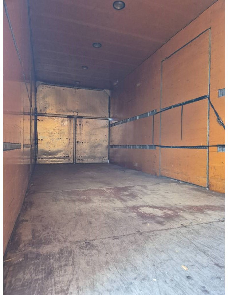 Box truck MAN TGM 12.280 // Lift // Sideopening: picture 9