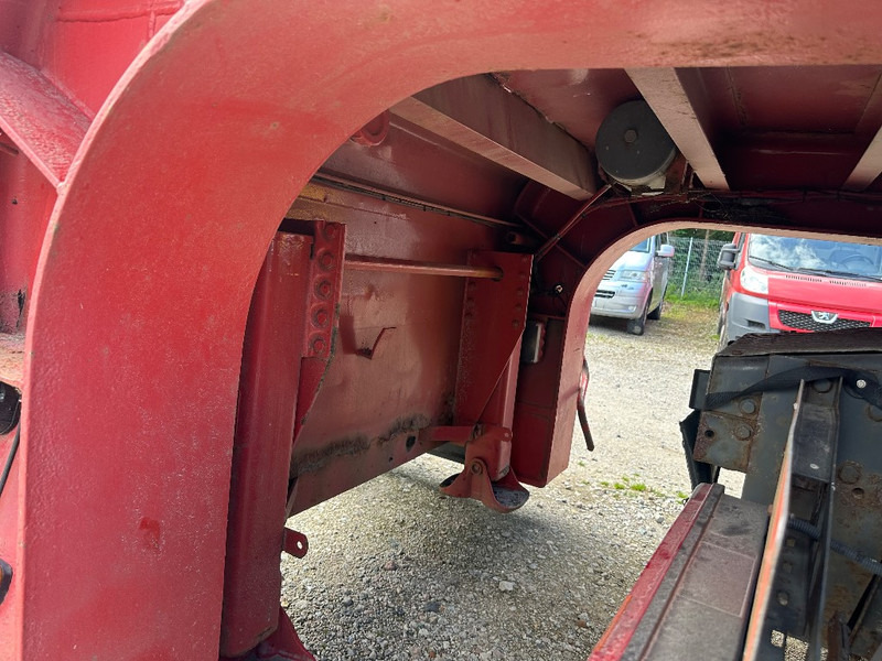 Nooteboom Machine trailer W/ extendable bed & Hyd Ramps - Low loader semi-trailer: picture 2 Nooteboom Machine trailer W/ extendable bed & Hyd Ramps - Low loader semi-trailer: picture 2