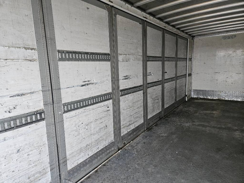 Box truck Scania P 230 //Lift 2500 kg // Side opening: picture 12