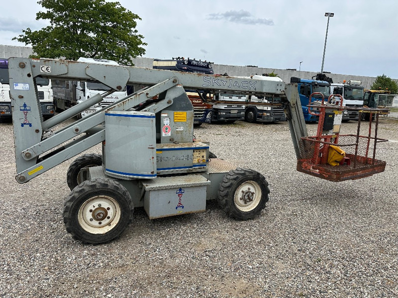 Skyjack SJKB 40 C // 12 meter lift - Articulated boom: picture 1 Skyjack SJKB 40 C // 12 meter lift - Articulated boom: picture 1