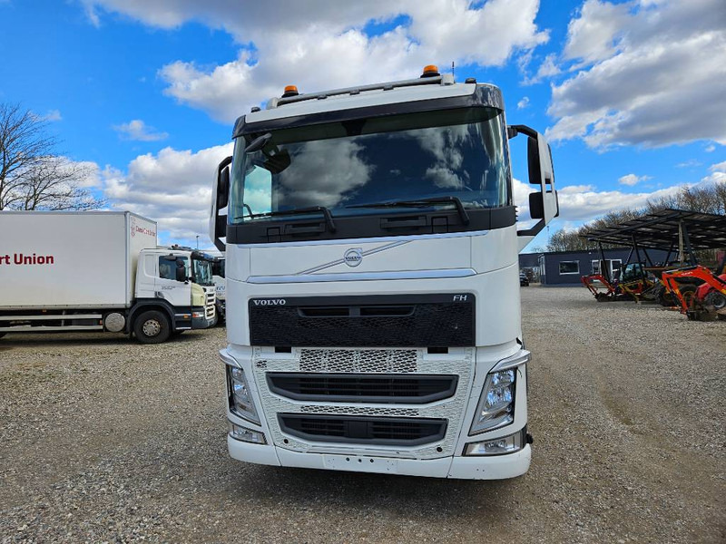 Tractor unit Volvo FH 500 // 6x2 // Hydraulik // ACC: picture 8