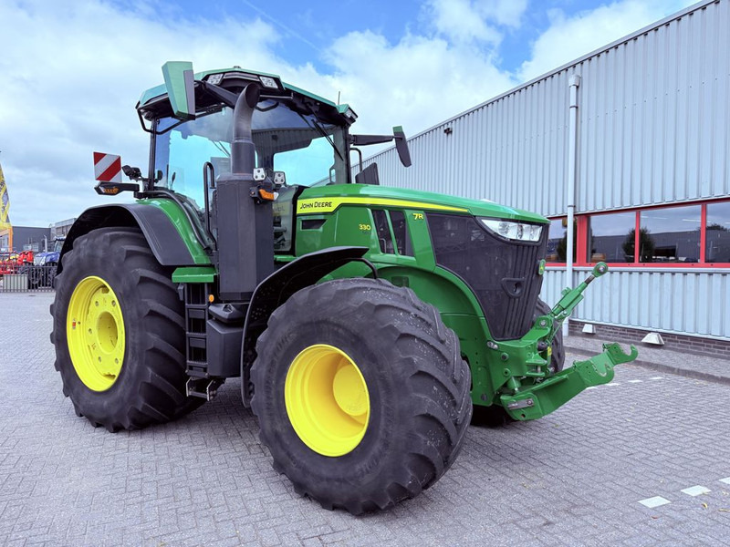 John Deere 7R 330 Gen 2 Signature Edition AutoPowr - Farm tractor: picture 2 John Deere 7R 330 Gen 2 Signature Edition AutoPowr - Farm tractor: picture 2