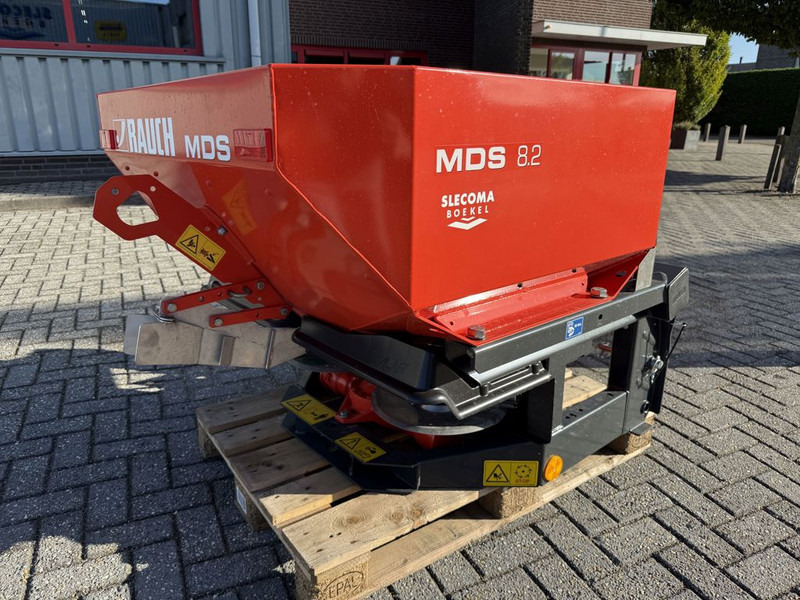 Rauch MDS 8.2 Kunstmeststrooier - Fertilizer spreader: picture 3 Rauch MDS 8.2 Kunstmeststrooier - Fertilizer spreader: picture 3
