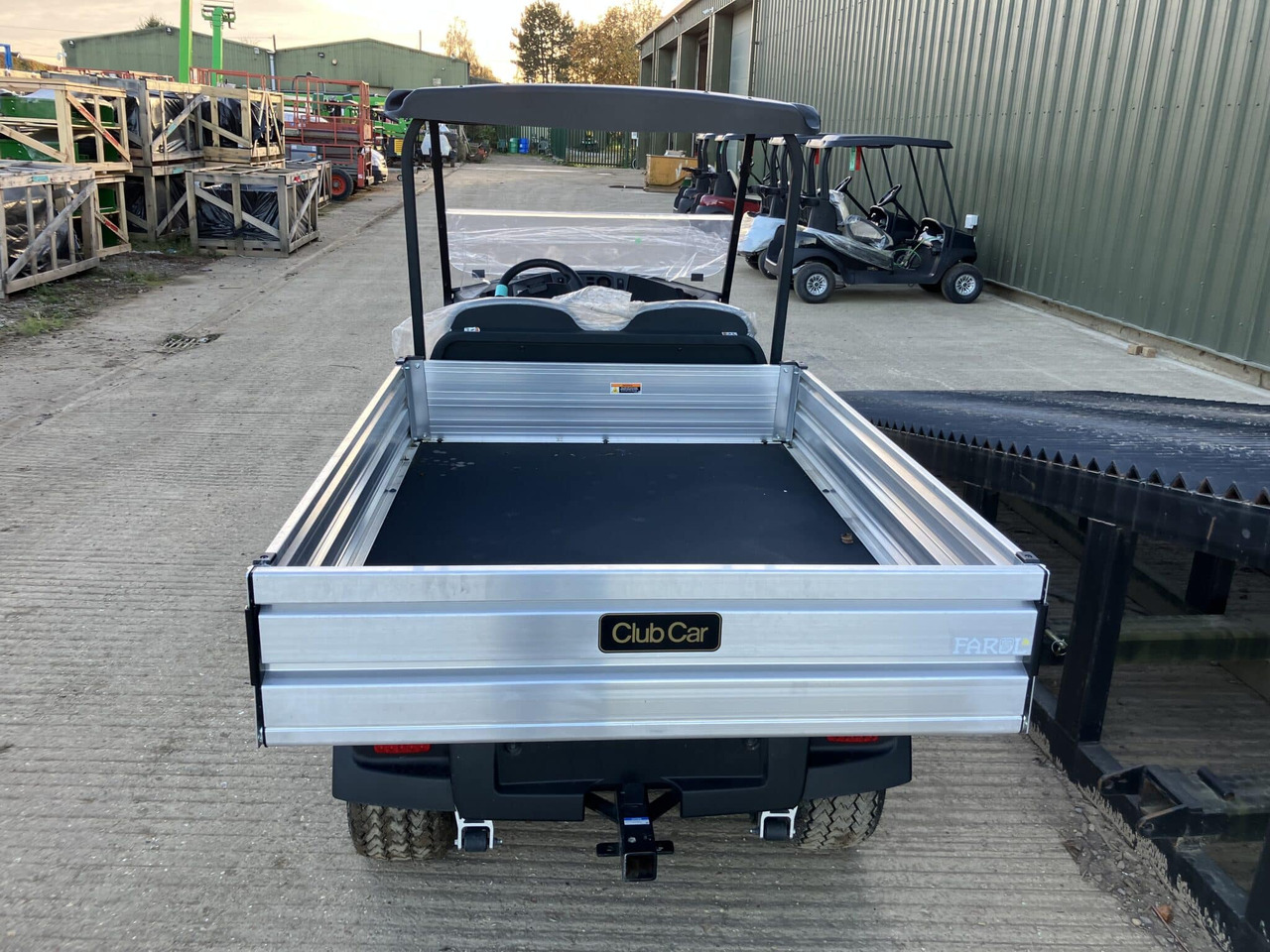 Club Car Carryall 700 w/ Li-Ion Battery - Side-by-side/ ATV: picture 4 Club Car Carryall 700 w/ Li-Ion Battery - Side-by-side/ ATV: picture 4