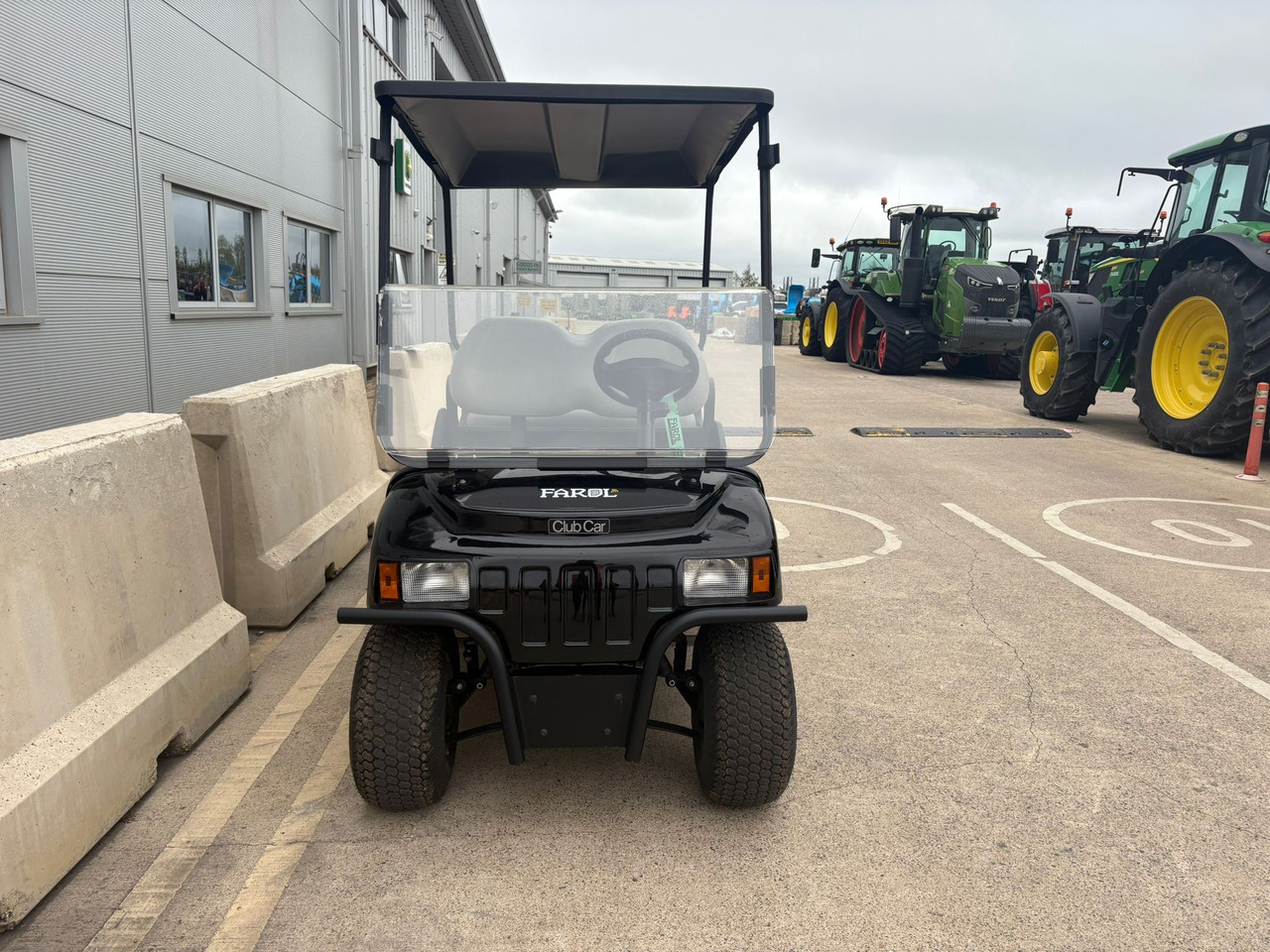 Clubcar Carryall 100 4 seater utility buggy - Golf cart: picture 4 Clubcar Carryall 100 4 seater utility buggy - Golf cart: picture 4