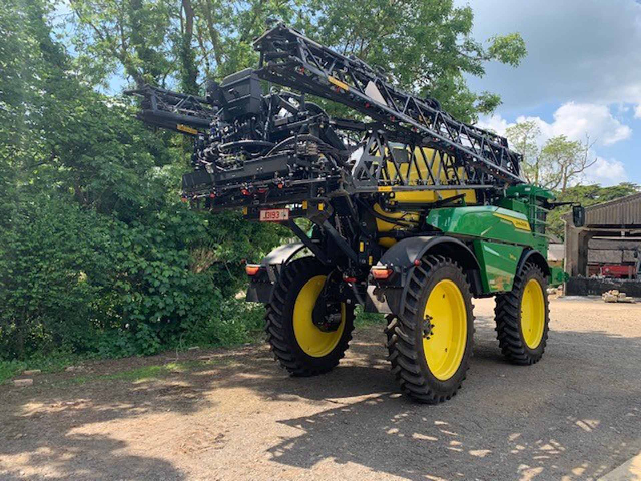 Sprayer John Deere 340M: picture 6