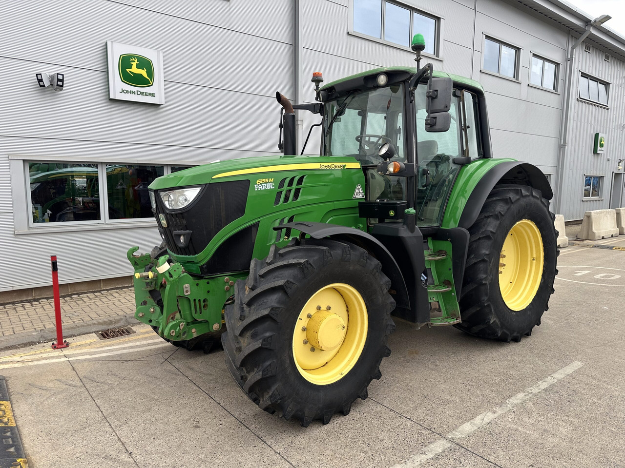 John Deere 6155M - Farm tractor: picture 1 John Deere 6155M - Farm tractor: picture 1