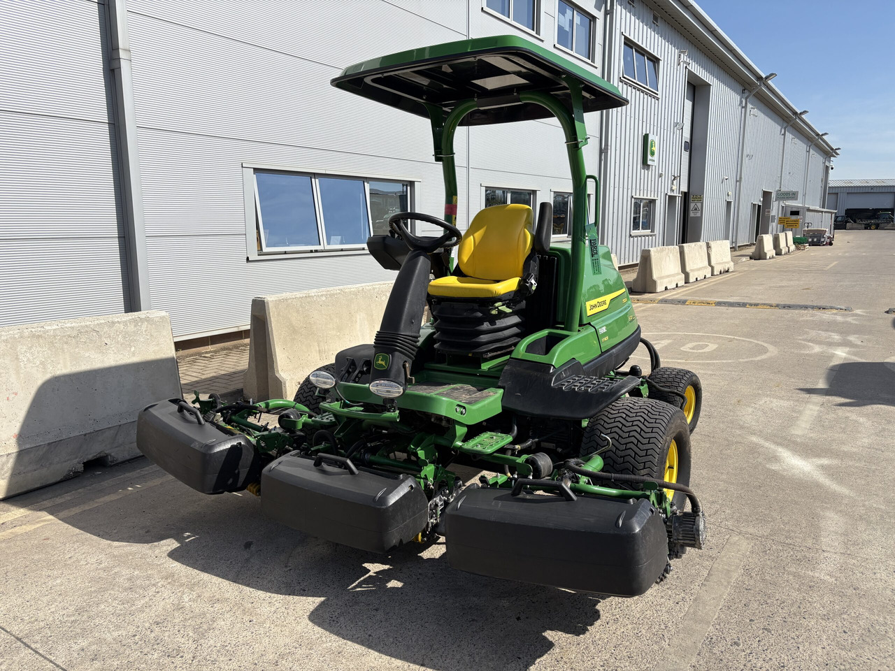 John Deere 7500A E-Cut - Garden mower: picture 2 John Deere 7500A E-Cut - Garden mower: picture 2