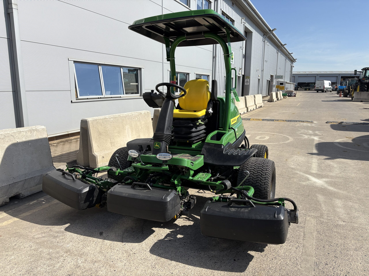 John Deere 7500A E-Cut - Garden mower: picture 2 John Deere 7500A E-Cut - Garden mower: picture 2
