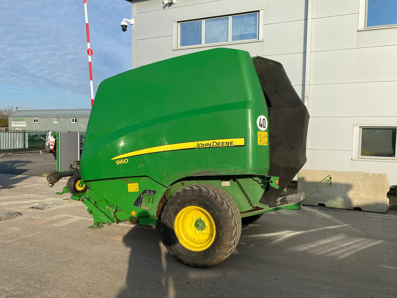 John Deere 960 - Hay and forage equipment: picture 5 John Deere 960 - Hay and forage equipment: picture 5