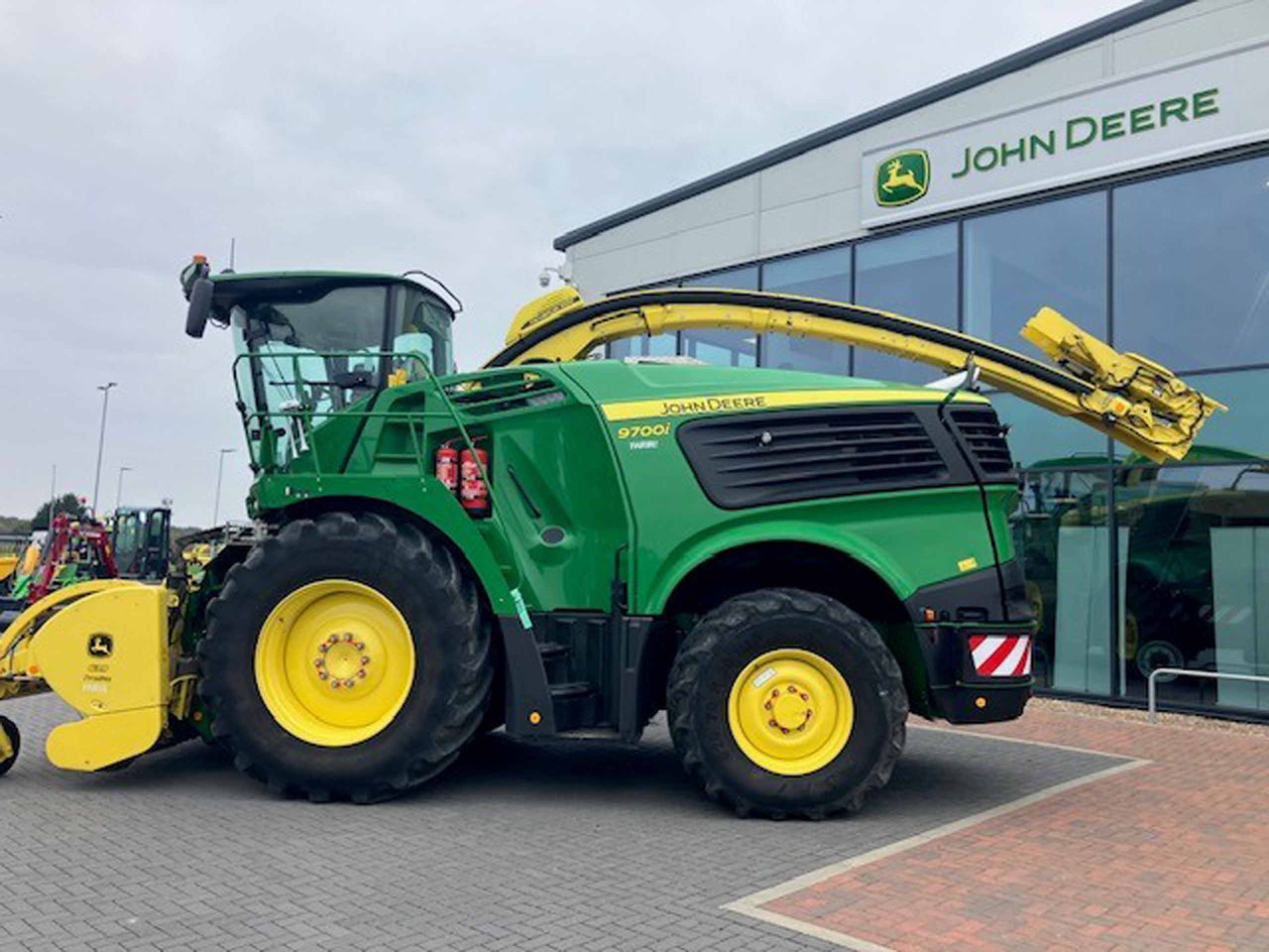 John Deere 9700i - Combine harvester: picture 3 John Deere 9700i - Combine harvester: picture 3