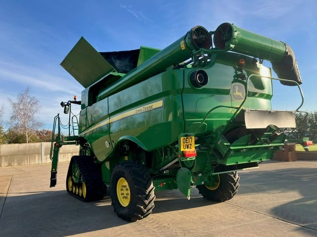 John Deere S690 TM - Combine harvester: picture 5 John Deere S690 TM - Combine harvester: picture 5