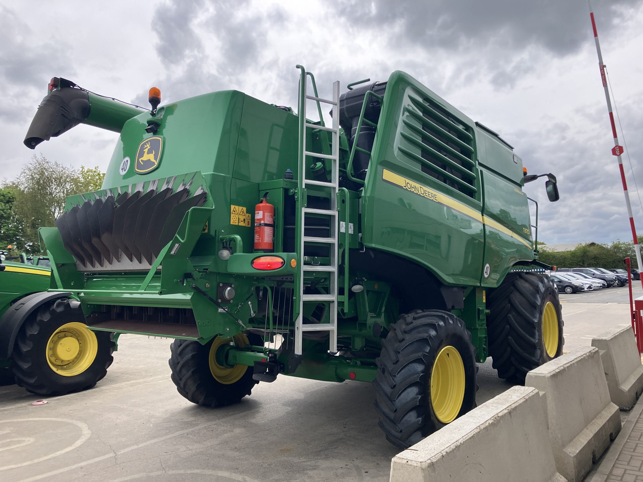 Combine harvester John Deere T670i HillMaster: picture 6