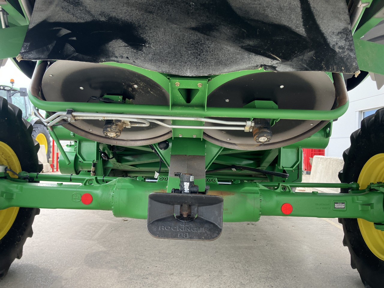 Combine harvester John Deere T670i HillMaster: picture 16