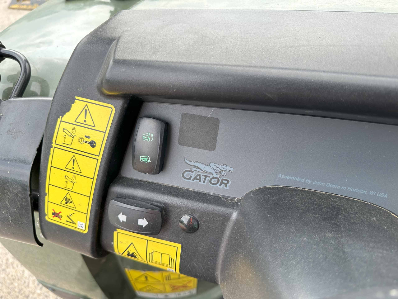 Side-by-side/ ATV John Deere XUV855M S4 Gator: picture 9