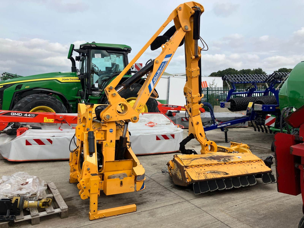 Shelbourne Reynolds 865VFRT - Boom mower: picture 1 Shelbourne Reynolds 865VFRT - Boom mower: picture 1