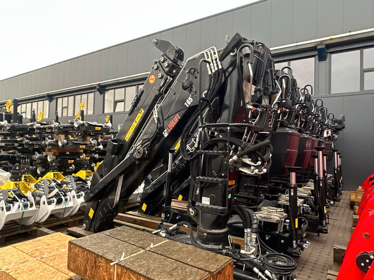 Hiab LogLift 150 Z - Timber truck, Crane truck: picture 4 Hiab LogLift 150 Z - Timber truck, Crane truck: picture 4
