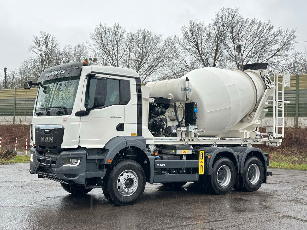 MAN TGS 33.440 6x4 Euro6e Abroller + Fahrmischer - Hook lift truck, Crane truck: picture 3 MAN TGS 33.440 6x4 Euro6e Abroller + Fahrmischer - Hook lift truck, Crane truck: picture 3