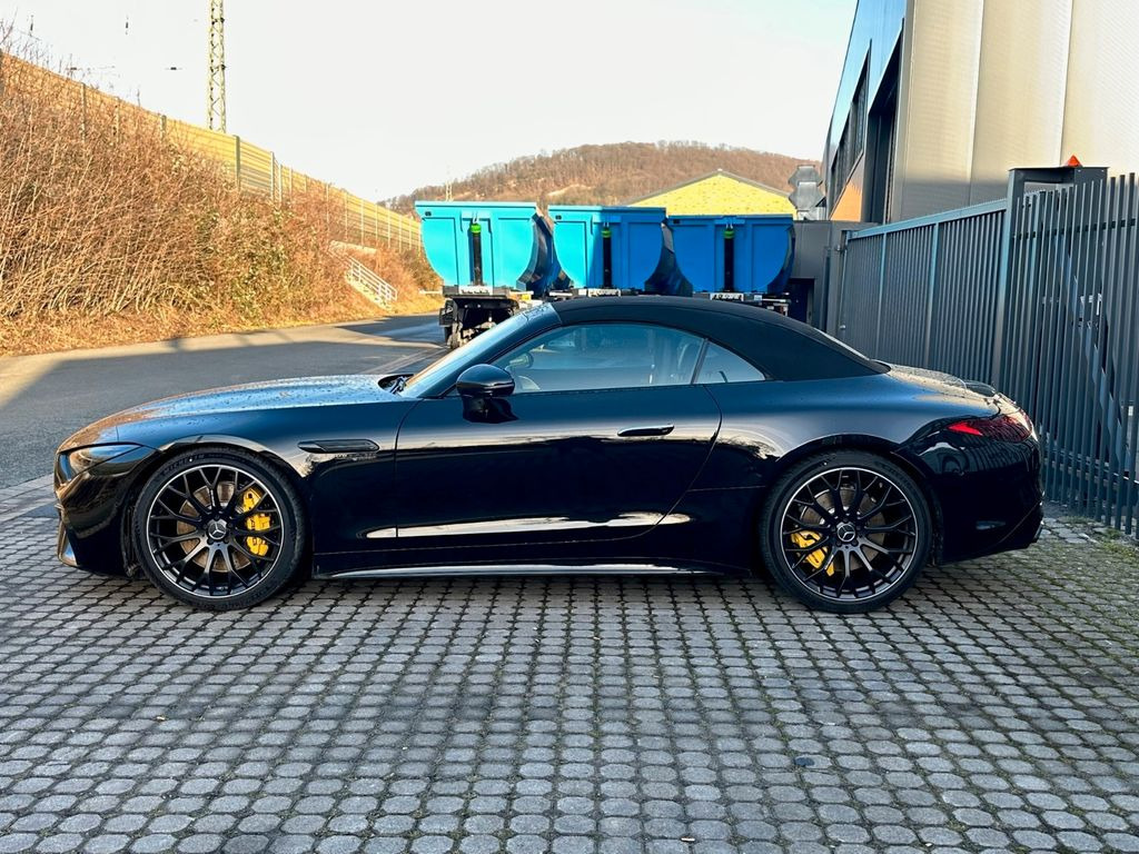 Mercedes-Benz SL 63 AMG Mercedes-AMG SL 63 4MATIC+ - Car: picture 1 Mercedes-Benz SL 63 AMG Mercedes-AMG SL 63 4MATIC+ - Car: picture 1