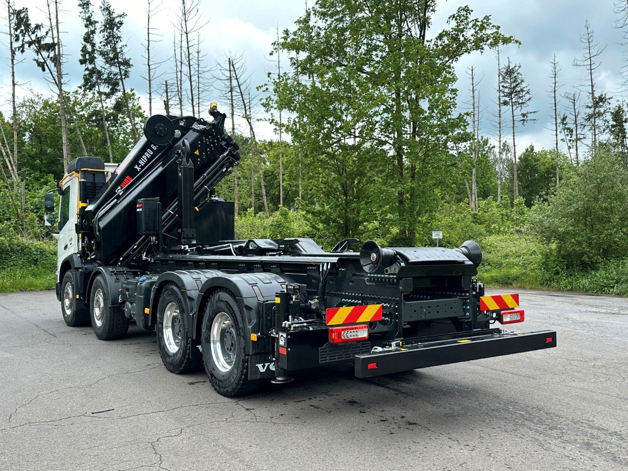 Volvo FMX 500 8x4 Abrollkipper + Kran Hiab 658-6 - Hook lift truck, Crane truck: picture 5 Volvo FMX 500 8x4 Abrollkipper + Kran Hiab 658-6 - Hook lift truck, Crane truck: picture 5