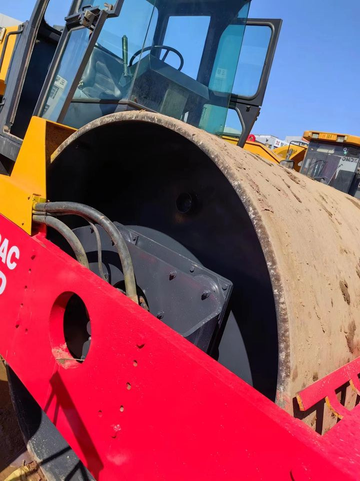 Fast Shipping Superior Quality Used Dynapac CA301D Road Roller Used Vibratory Soil Compactors Strong Power Single Drum Roller - Compactor: picture 3 Fast Shipping Superior Quality Used Dynapac CA301D Road Roller Used Vibratory Soil Compactors Strong Power Single Drum Roller - Compactor: picture 3