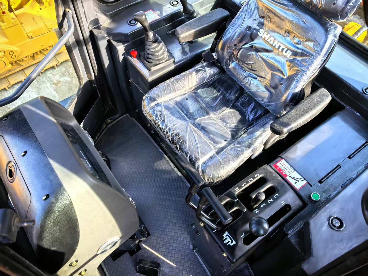 SHANTUI SD16 - Bulldozer: picture 4 SHANTUI SD16 - Bulldozer: picture 4