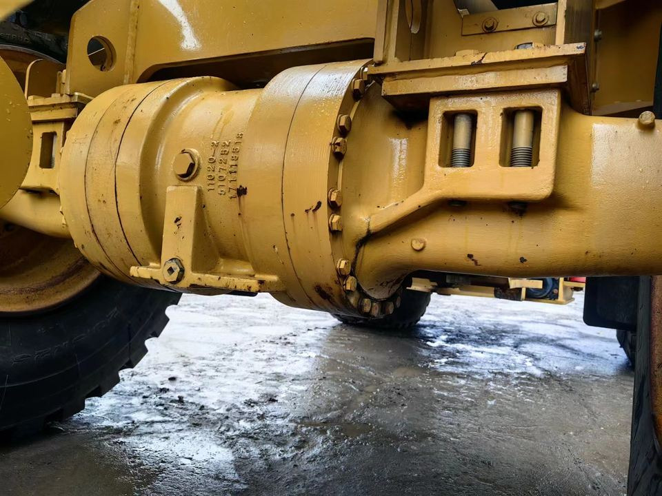 Second Hand Caterpillar CAT 950GC 5 Ton Wheel Loader USED CAT 950 Wheel Loaders in Low Price for Hot Sale - Wheel loader: picture 4 Second Hand Caterpillar CAT 950GC 5 Ton Wheel Loader USED CAT 950 Wheel Loaders in Low Price for Hot Sale - Wheel loader: picture 4