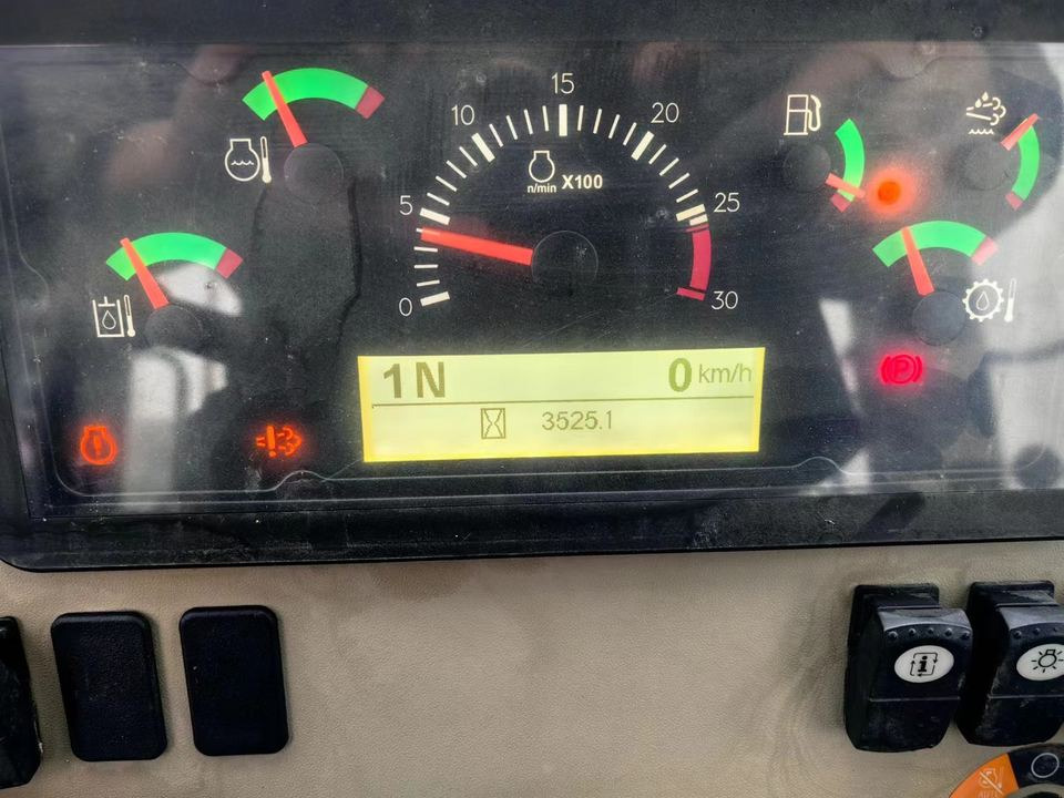 Second Hand Caterpillar CAT 950GC 5 Ton Wheel Loader USED CAT 950 Wheel Loaders in Low Price for Hot Sale - Wheel loader: picture 5 Second Hand Caterpillar CAT 950GC 5 Ton Wheel Loader USED CAT 950 Wheel Loaders in Low Price for Hot Sale - Wheel loader: picture 5