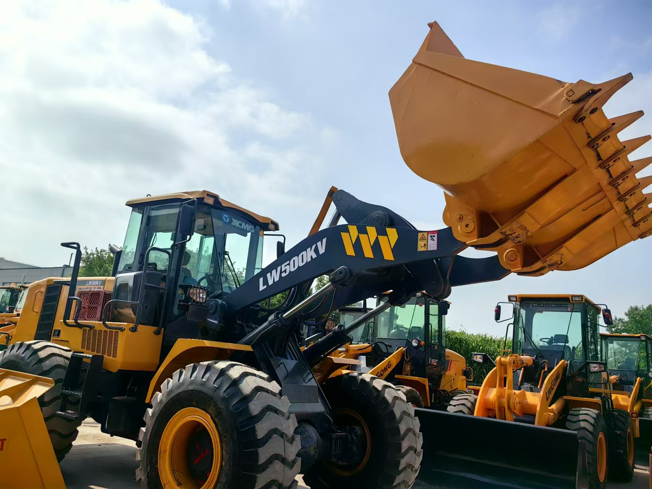 XCMG LW500KV - Wheel loader: picture 3 XCMG LW500KV - Wheel loader: picture 3