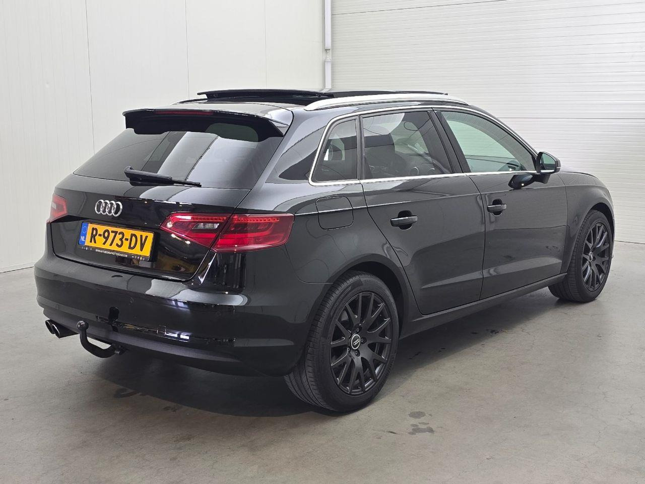Audi A3 Sportback 1.4 TFSI Ambition Pro Line S Automaat | 2015 | 160.323 km | R973DV | NAP: Geen oordeel - Hatchback: picture 4 Audi A3 Sportback 1.4 TFSI Ambition Pro Line S Automaat | 2015 | 160.323 km | R973DV | NAP: Geen oordeel - Hatchback: picture 4