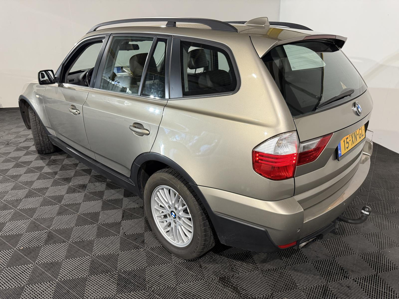 BMW | X3 | 2.5si High Executive | 2007 | 234.534 km | Automaat | 15XNGL | Logisch - SUV: picture 5 BMW | X3 | 2.5si High Executive | 2007 | 234.534 km | Automaat | 15XNGL | Logisch - SUV: picture 5