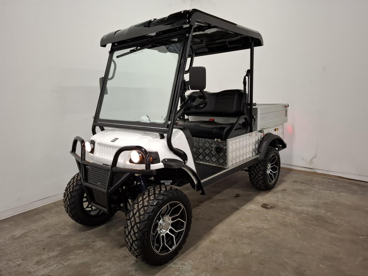 Bensel BSN700R met Kiep Laadbak 2025 FTP-69-K - Golf cart: picture 1 Bensel BSN700R met Kiep Laadbak 2025 FTP-69-K - Golf cart: picture 1