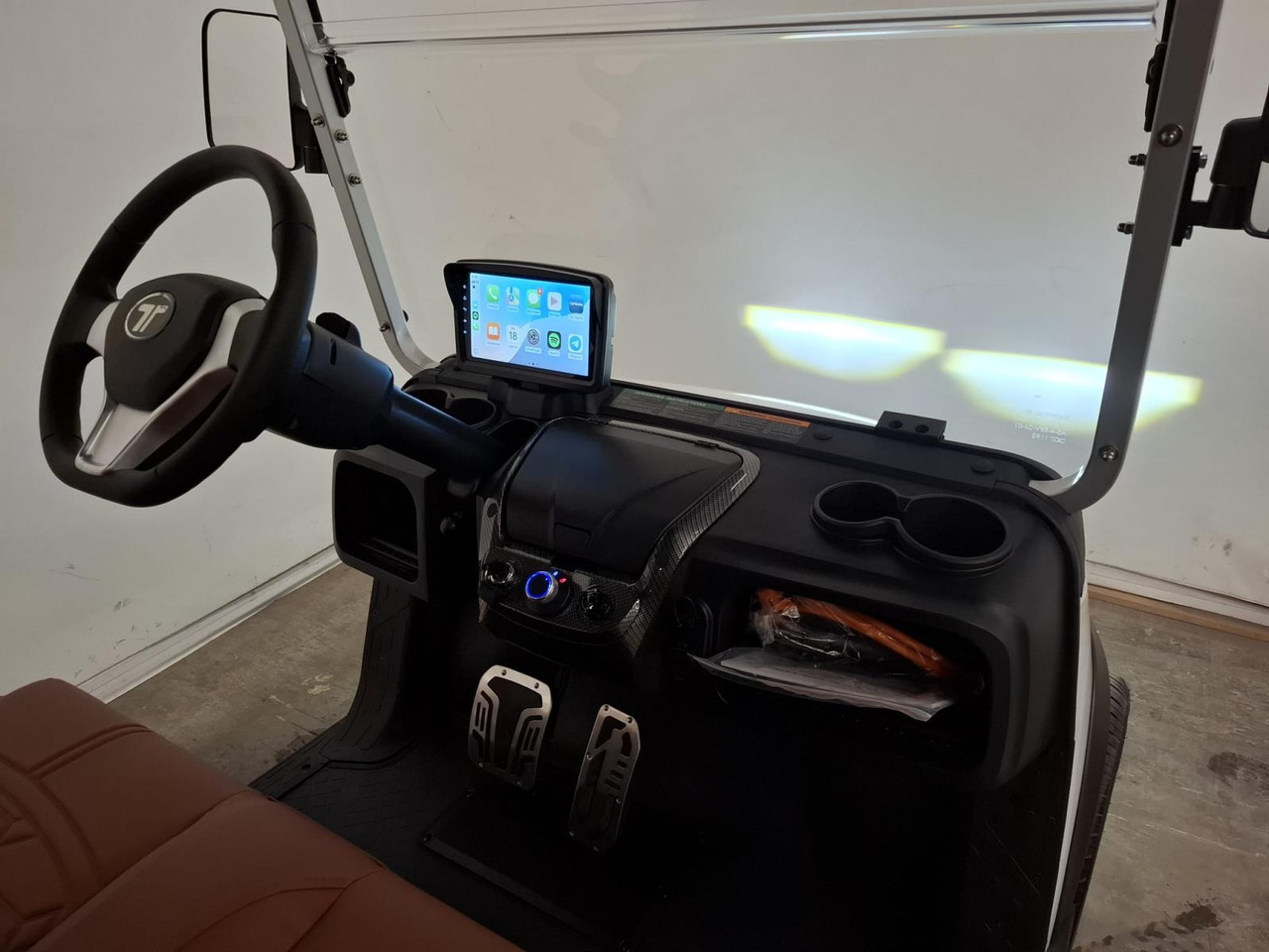 Bensel TARA Elektrische 2-zits Golfcar 2025 - Golf cart: picture 5 Bensel TARA Elektrische 2-zits Golfcar 2025 - Golf cart: picture 5