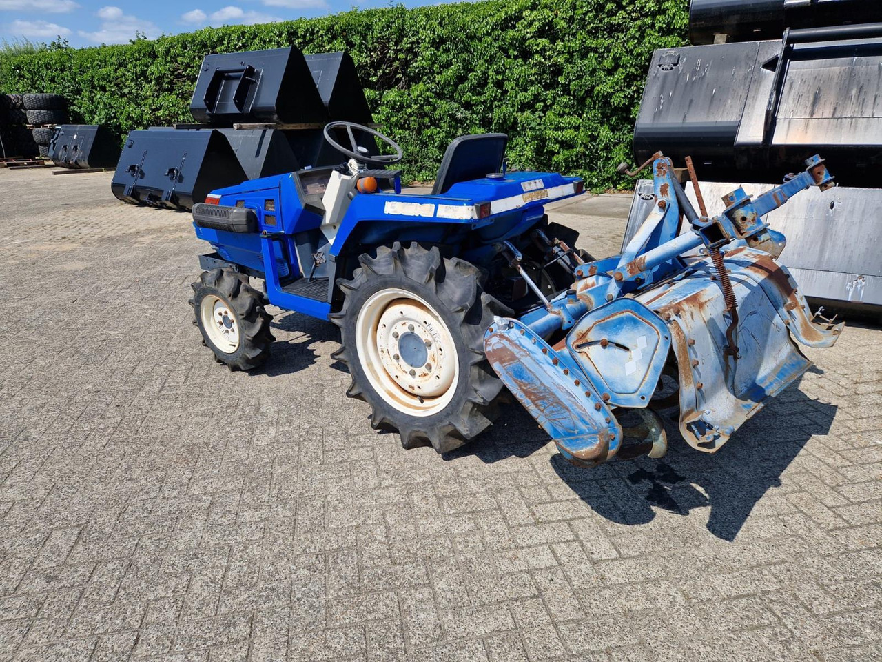 Iseki Landhope 160 Minitractor met Grondfrees - Farm tractor: picture 5 Iseki Landhope 160 Minitractor met Grondfrees - Farm tractor: picture 5
