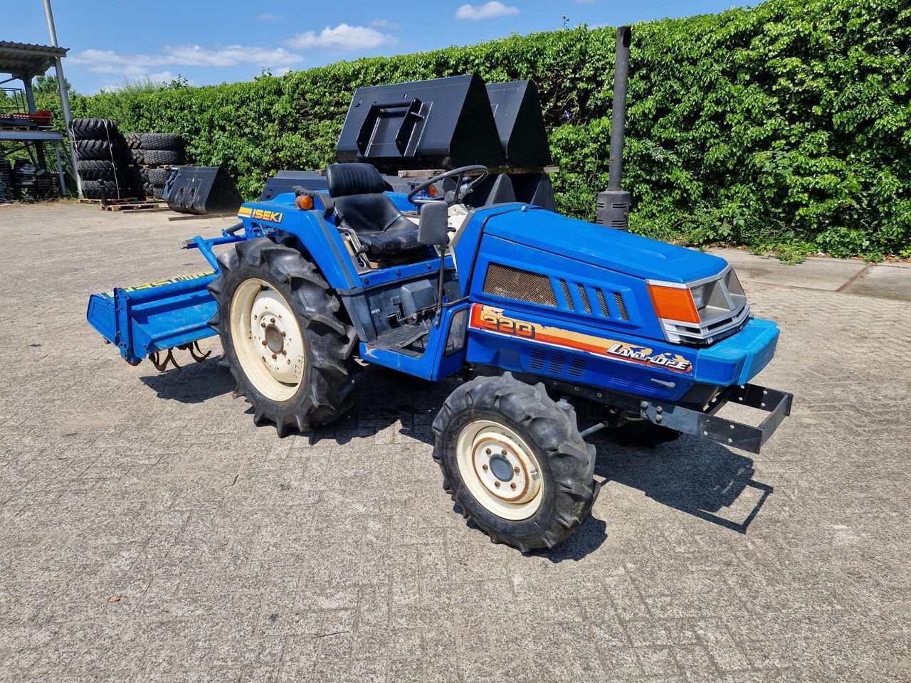 Iseki Landhope 220 Minitractor met Grondfrees - Farm tractor: picture 3 Iseki Landhope 220 Minitractor met Grondfrees - Farm tractor: picture 3