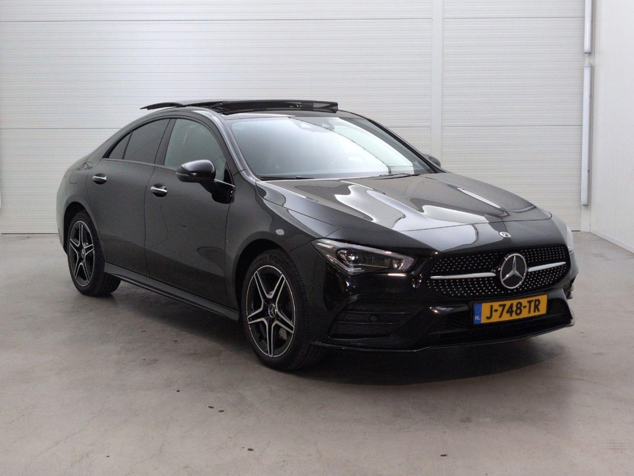Mercedes-Benz CLA-klasse 250 e Business Solution AMG Limited | 2020 | 241.008 km | Automaat | J748TR | NAP: Logisch - Sedan: picture 2 Mercedes-Benz CLA-klasse 250 e Business Solution AMG Limited | 2020 | 241.008 km | Automaat | J748TR | NAP: Logisch - Sedan: picture 2