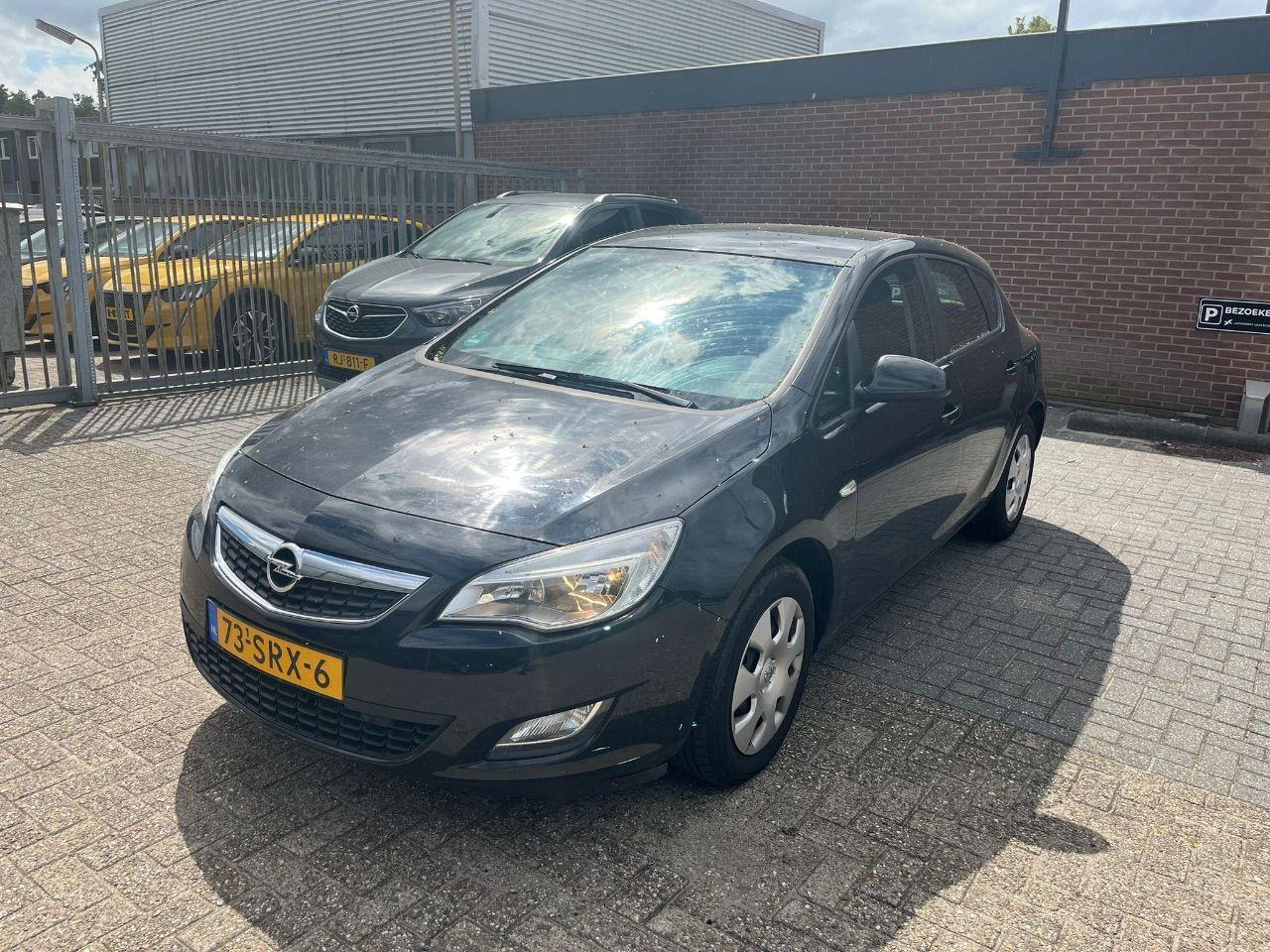 Opel Astra 1.4 Edition | 2011 | 157.973 km | 73SRX6 | NAP: Logisch - Car: picture 1 Opel Astra 1.4 Edition | 2011 | 157.973 km | 73SRX6 | NAP: Logisch - Car: picture 1