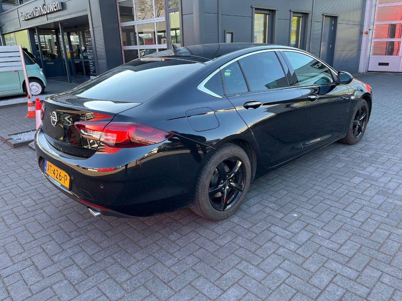 Opel Insignia Grand Sport 1.6 Turbo Business Executive | 2019 | 198.548 km | XT426P | NAP: Logisch - Hatchback: picture 4 Opel Insignia Grand Sport 1.6 Turbo Business Executive | 2019 | 198.548 km | XT426P | NAP: Logisch - Hatchback: picture 4