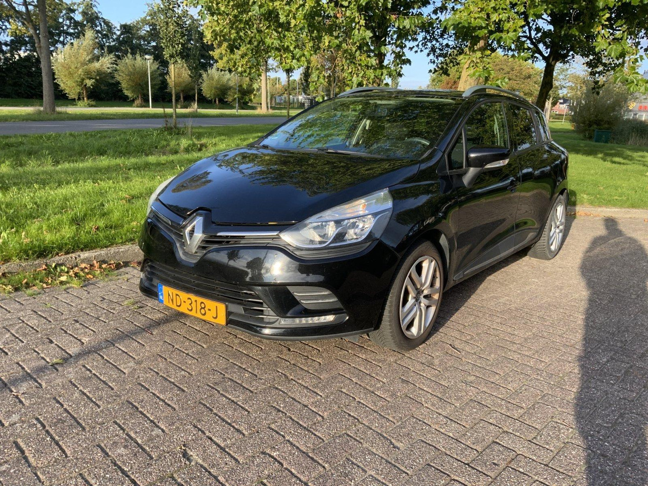 Renault | Clio Estate | 0.9 TCe Zen | 2016 | 133.462 km | ND318J | Logisch - Car: picture 1 Renault | Clio Estate | 0.9 TCe Zen | 2016 | 133.462 km | ND318J | Logisch - Car: picture 1