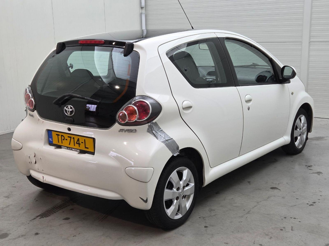 Toyota Aygo 1.0 VVT - i Now | 2014 | 131.940 km | TP714L | NAP: Geen oordeel - Hatchback: picture 4 Toyota Aygo 1.0 VVT - i Now | 2014 | 131.940 km | TP714L | NAP: Geen oordeel - Hatchback: picture 4