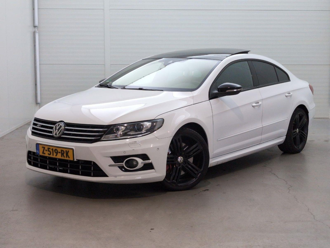 Volkswagen CC 3.6 V6 4Motion | 2015 | 173.894 km | Automaat | Z519RK | NAP: Geen oordeel - Sedan: picture 1 Volkswagen CC 3.6 V6 4Motion | 2015 | 173.894 km | Automaat | Z519RK | NAP: Geen oordeel - Sedan: picture 1