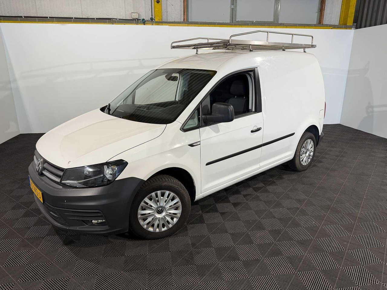 Volkswagen Caddy 2.0 TDI L1H1 BMT Comfortline VZ-140-J 169.307 km - Small van: picture 1 Volkswagen Caddy 2.0 TDI L1H1 BMT Comfortline VZ-140-J 169.307 km - Small van: picture 1