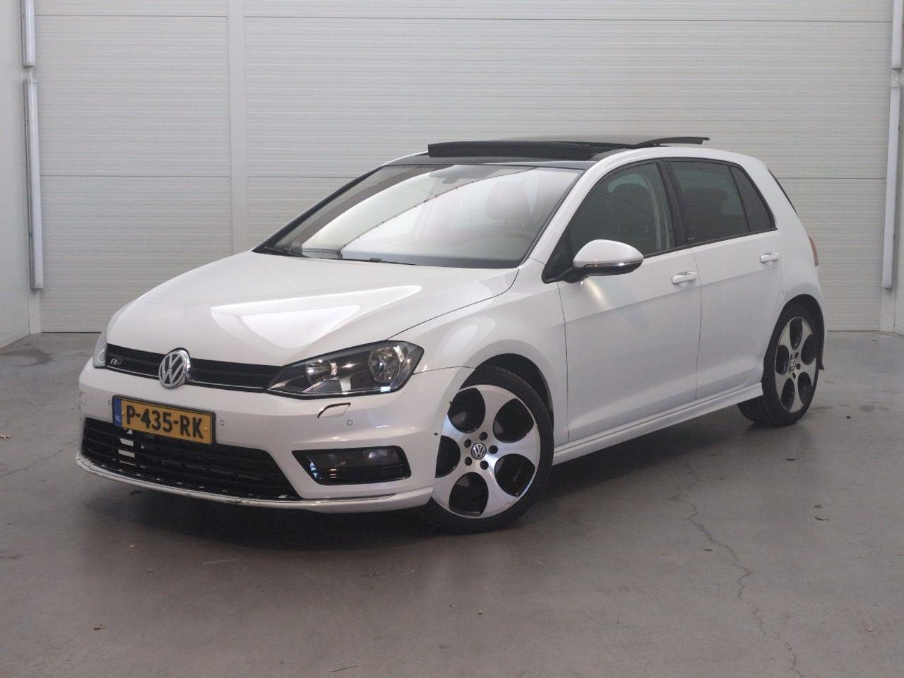 Volkswagen Golf 1.4 TSI Connected Series | 2017 | 114.917 km | Automaat | P435RK | NAP: Geen oordeel - Hatchback: picture 1 Volkswagen Golf 1.4 TSI Connected Series | 2017 | 114.917 km | Automaat | P435RK | NAP: Geen oordeel - Hatchback: picture 1
